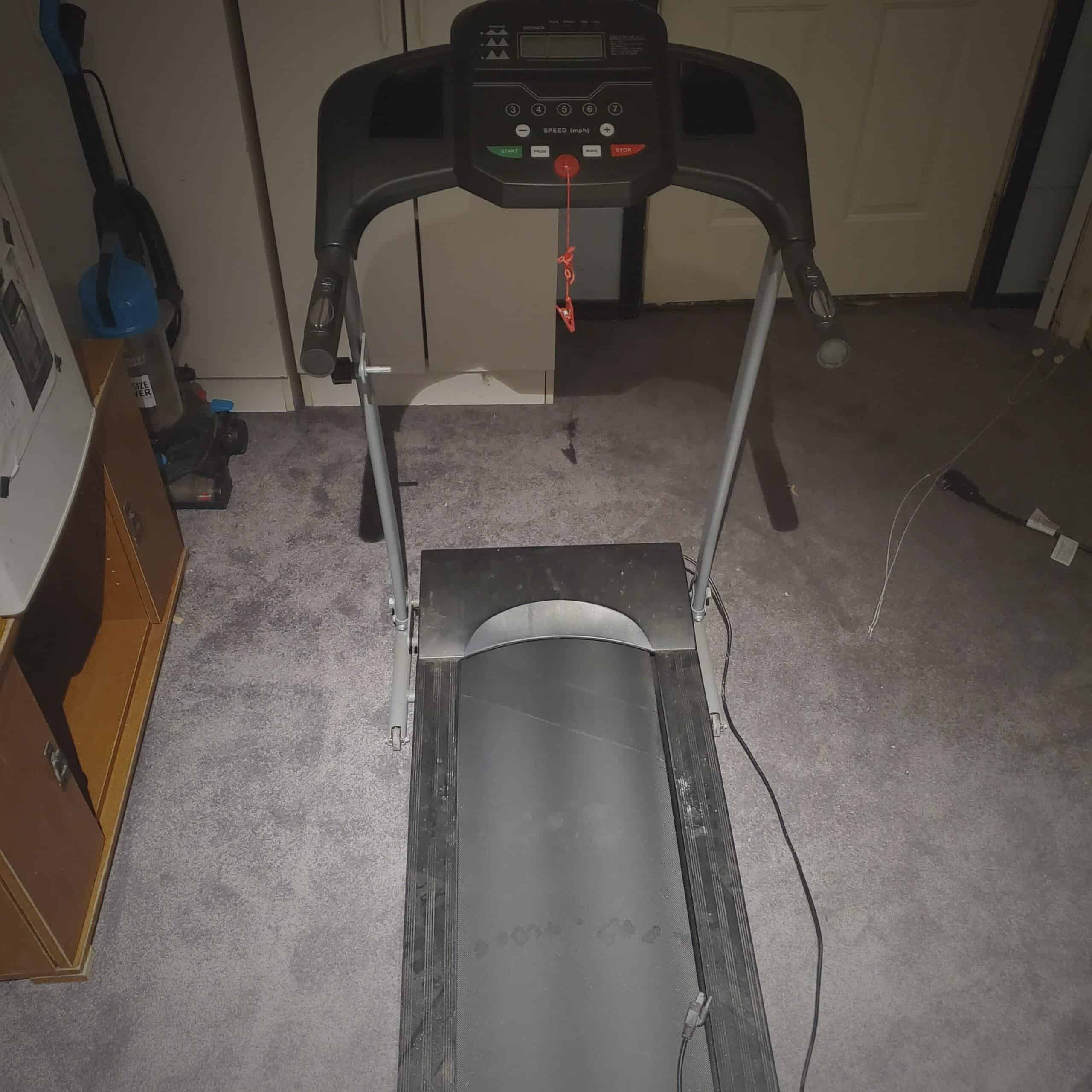 The best affordable treadmill I use in my garage for cardio